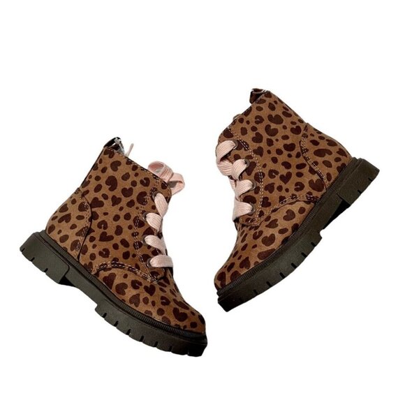 NWT Cat & Jack Amaya Boots Size 8 - Picture 1 of 8